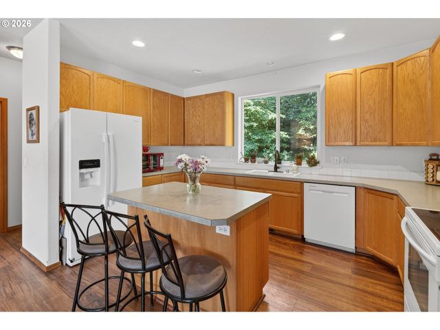 18101 Ne 30TH Cir, Vancouver, WA 98682