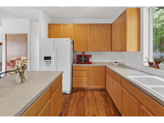 18101 Ne 30TH Cir, Vancouver, WA 98682