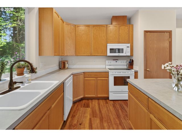 18101 Ne 30TH Cir, Vancouver, WA 98682