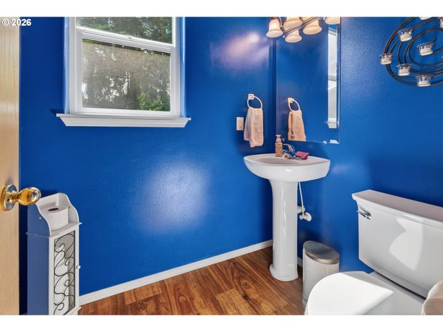 18101 Ne 30TH Cir, Vancouver, WA 98682