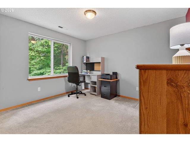 18101 Ne 30TH Cir, Vancouver, WA 98682