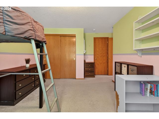 18101 Ne 30TH Cir, Vancouver, WA 98682