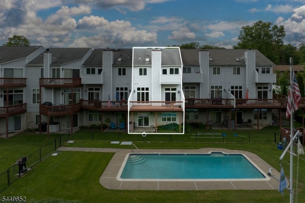 5 St Charles Ave, West Milford Twp., NJ 07421 — photo 2