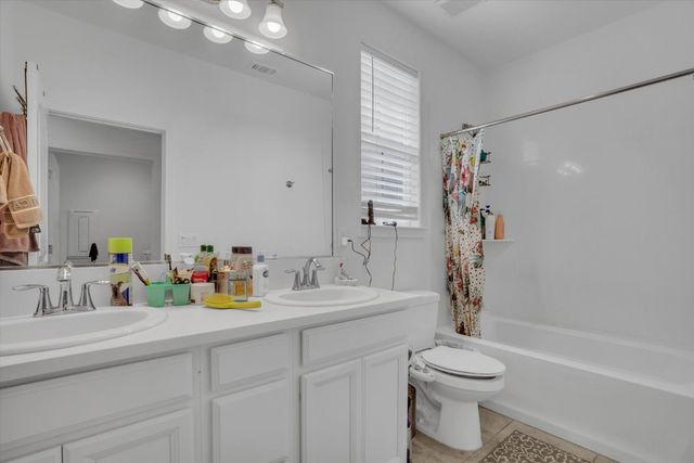 1668 S Macias Pl, Mountain House, CA 95391