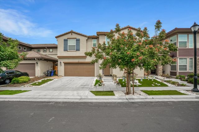 1668 S Macias Pl, Mountain House, CA 95391