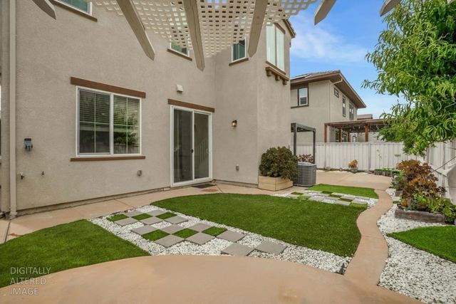 1668 S Macias Pl, Mountain House, CA 95391