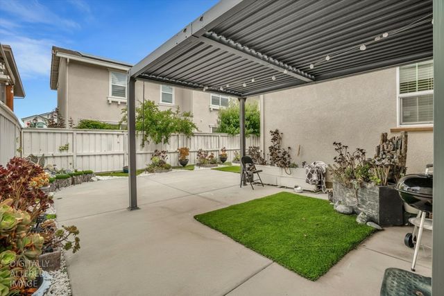 1668 S Macias Pl, Mountain House, CA 95391