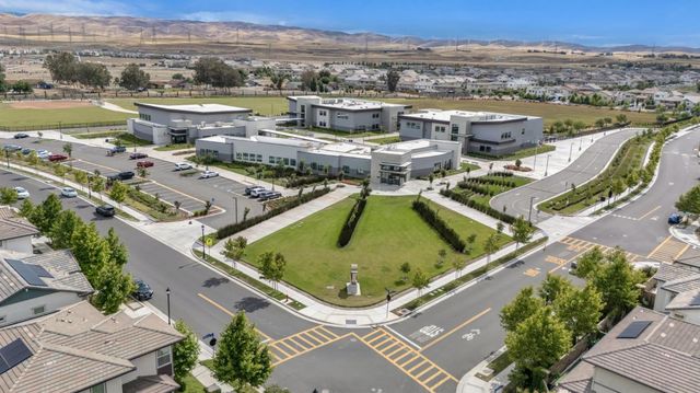 1668 S Macias Pl, Mountain House, CA 95391