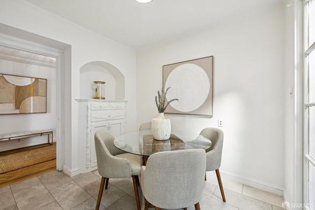 2083 17th Avenue, San Francisco, CA 94116
