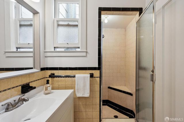 2083 17th Avenue, San Francisco, CA 94116