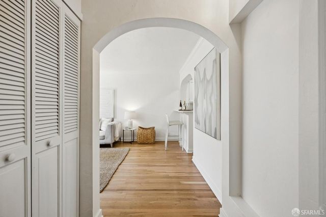 2083 17th Avenue, San Francisco, CA 94116
