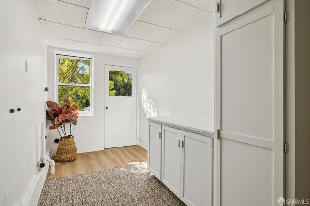 2083 17th Avenue, San Francisco, CA 94116