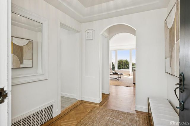 2083 17th Avenue, San Francisco, CA 94116