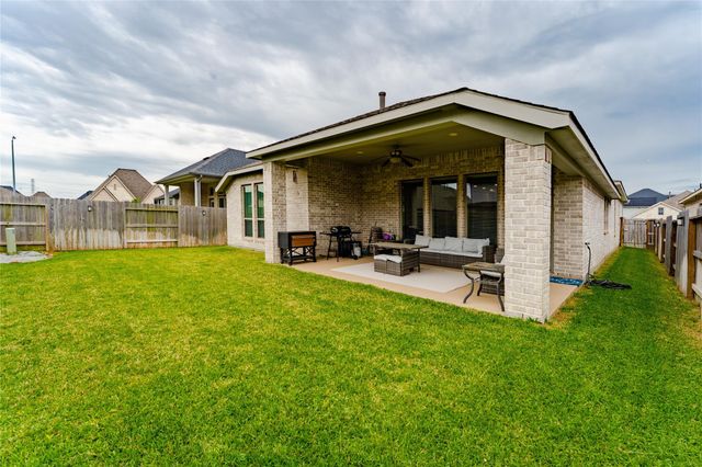 20430 Avelignese Way, Tomball, TX 77377