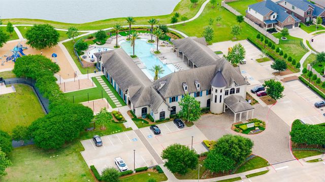 20430 Avelignese Way, Tomball, TX 77377