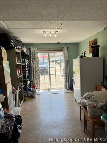 2307 Coyle Drive, New Albany, IN 47150