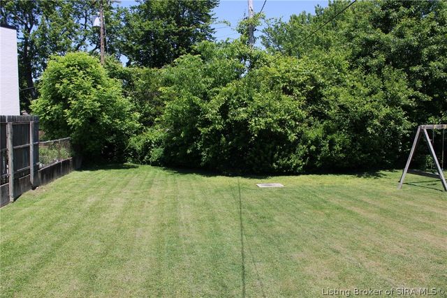 2307 Coyle Drive, New Albany, IN 47150