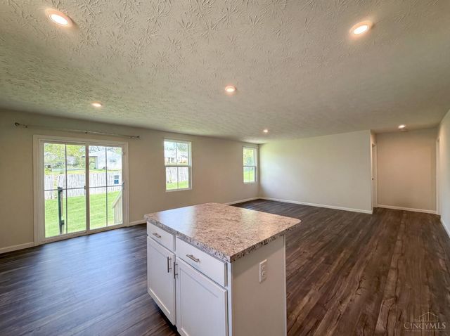 5790 Bentwood Drive, Middletown, OH 45042