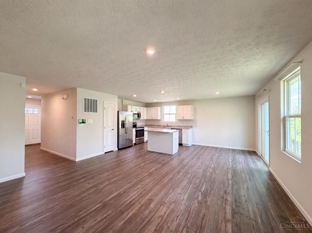 5790 Bentwood Drive, Middletown, OH 45042