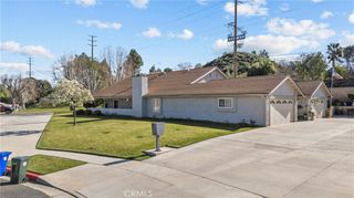 19002 Avenue Of The Oaks, Newhall, CA 91321
