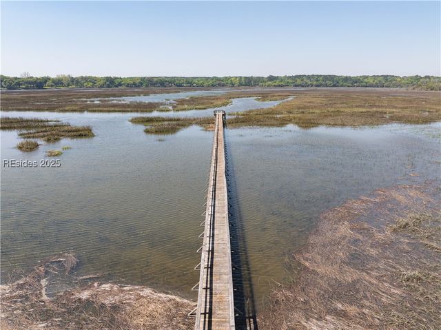 24 Sheldon Ln, Seabrook, SC 29940