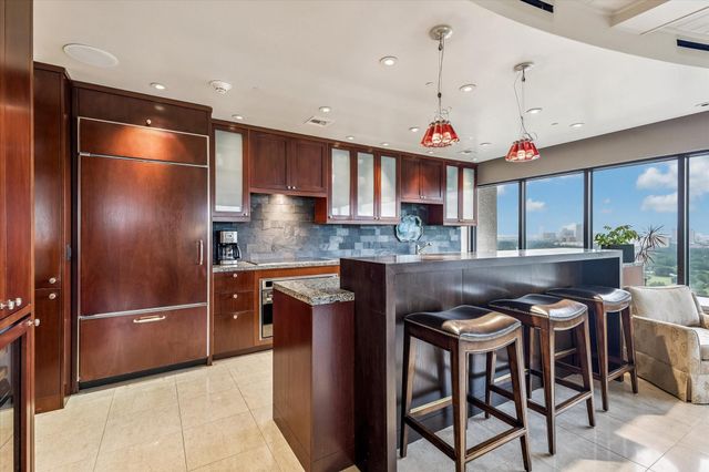 2001 Holcombe Boulevard 2006, Houston, TX 77030
