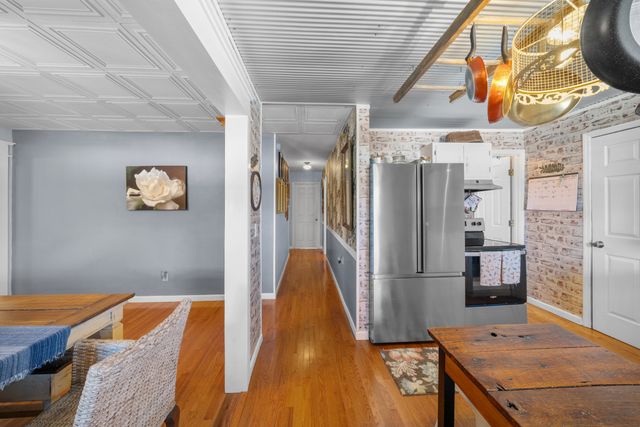 104 Brown Ln, Tracy City, TN 37387