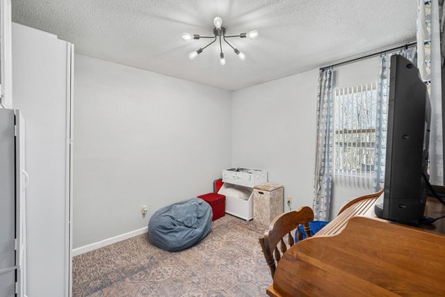 104 Brown Ln, Tracy City, TN 37387