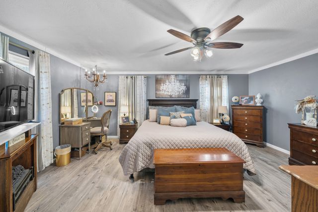 104 Brown Ln, Tracy City, TN 37387