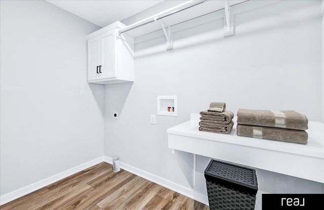 5512 N 190th Avenue, Elkhorn, NE 68022