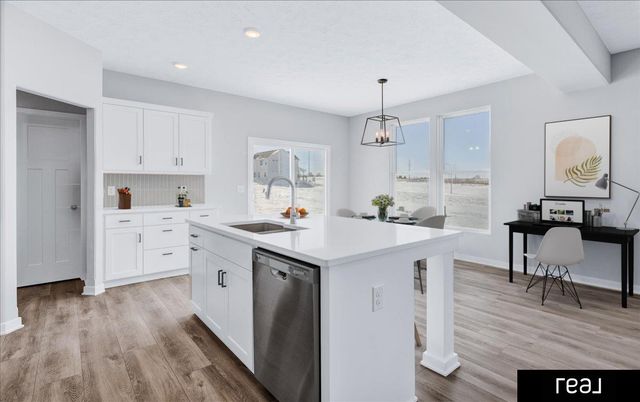 5512 N 190th Avenue, Elkhorn, NE 68022