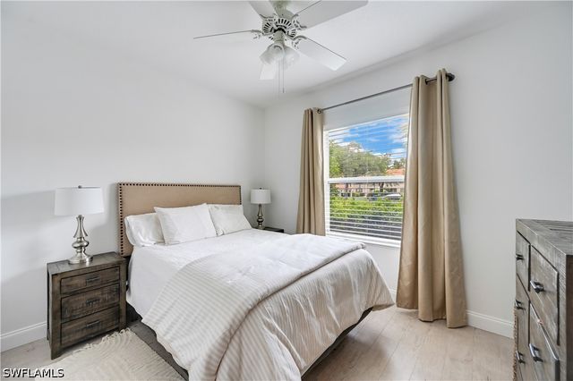 6650 Huntington Lakes CIR 102, Naples, FL 34119