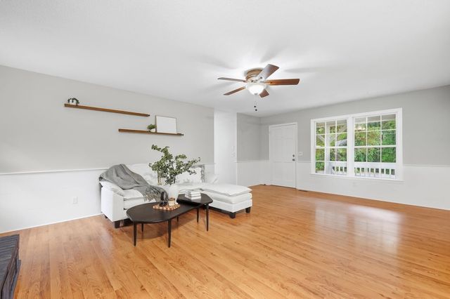 212 Long Street, Fuquay Varina, NC 27526