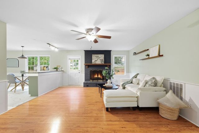 212 Long Street, Fuquay Varina, NC 27526