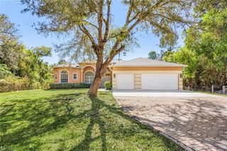 1440 16th AVE NE, Naples, FL 34120