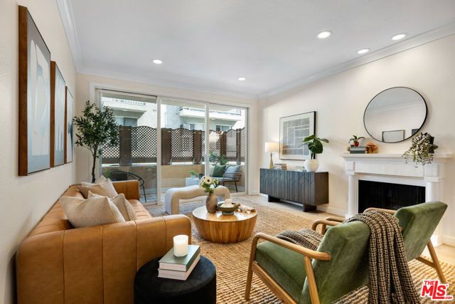 11225 Peach Grove Street 104, Los Angeles, CA 91601
