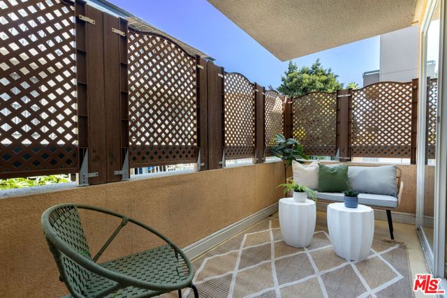 11225 Peach Grove Street 104, Los Angeles, CA 91601