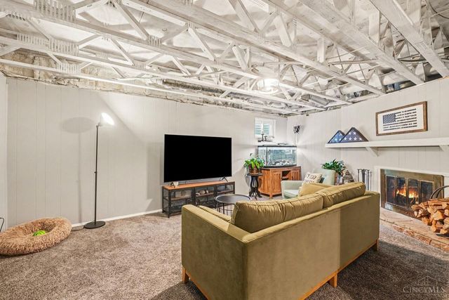 6300 Amber Court, Mason, OH 45040