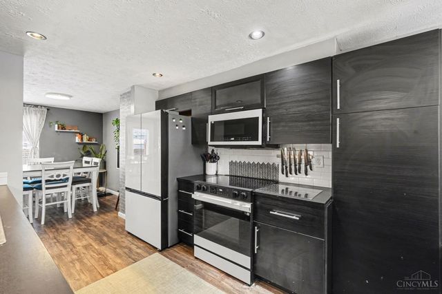 6300 Amber Court, Mason, OH 45040