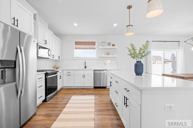 1953 N Mesa Canyon Drive, Idaho Falls, ID 83401