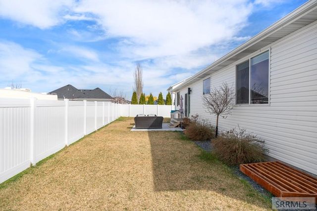 1953 N Mesa Canyon Drive, Idaho Falls, ID 83401