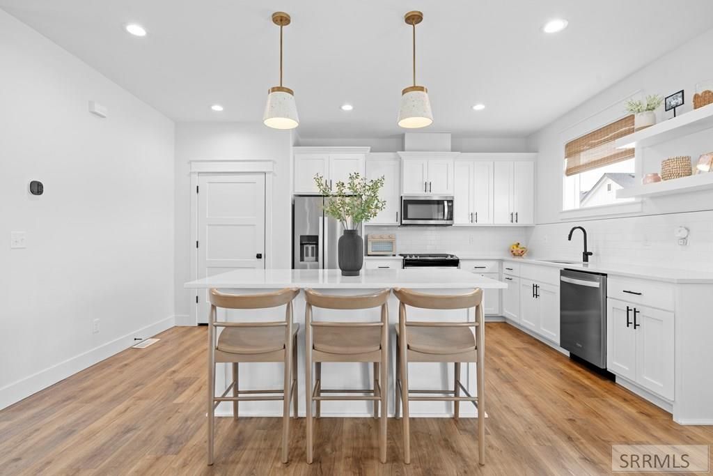 Image 20 of property listing at 1953 N Mesa Canyon Drive, Idaho Falls, ID 83401