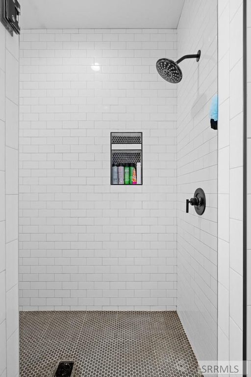 Image 42 of property listing at 1953 N Mesa Canyon Drive, Idaho Falls, ID 83401