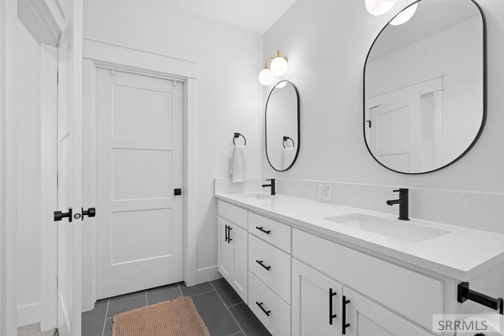 Image 43 of property listing at 1953 N Mesa Canyon Drive, Idaho Falls, ID 83401