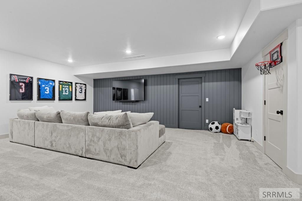 Image 48 of property listing at 1953 N Mesa Canyon Drive, Idaho Falls, ID 83401