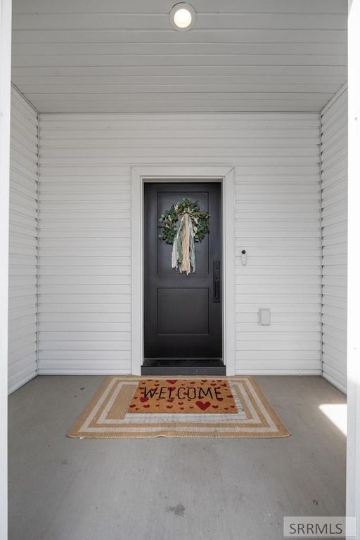 Image 6 of property listing at 1953 N Mesa Canyon Drive, Idaho Falls, ID 83401