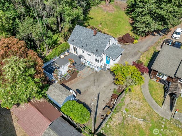 9827 22nd Avenue SW, Seattle, WA 98106
