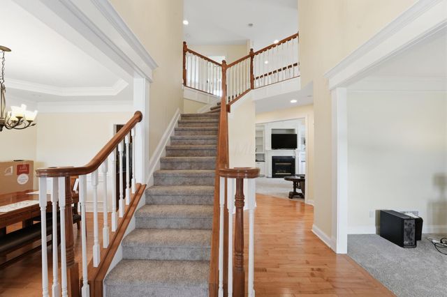 7528 Overland Trail, Delaware, OH 43015