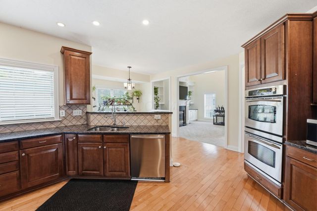 7528 Overland Trail, Delaware, OH 43015