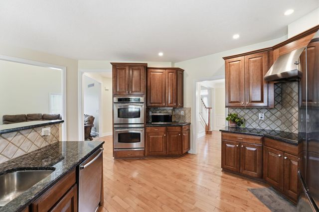 7528 Overland Trail, Delaware, OH 43015
